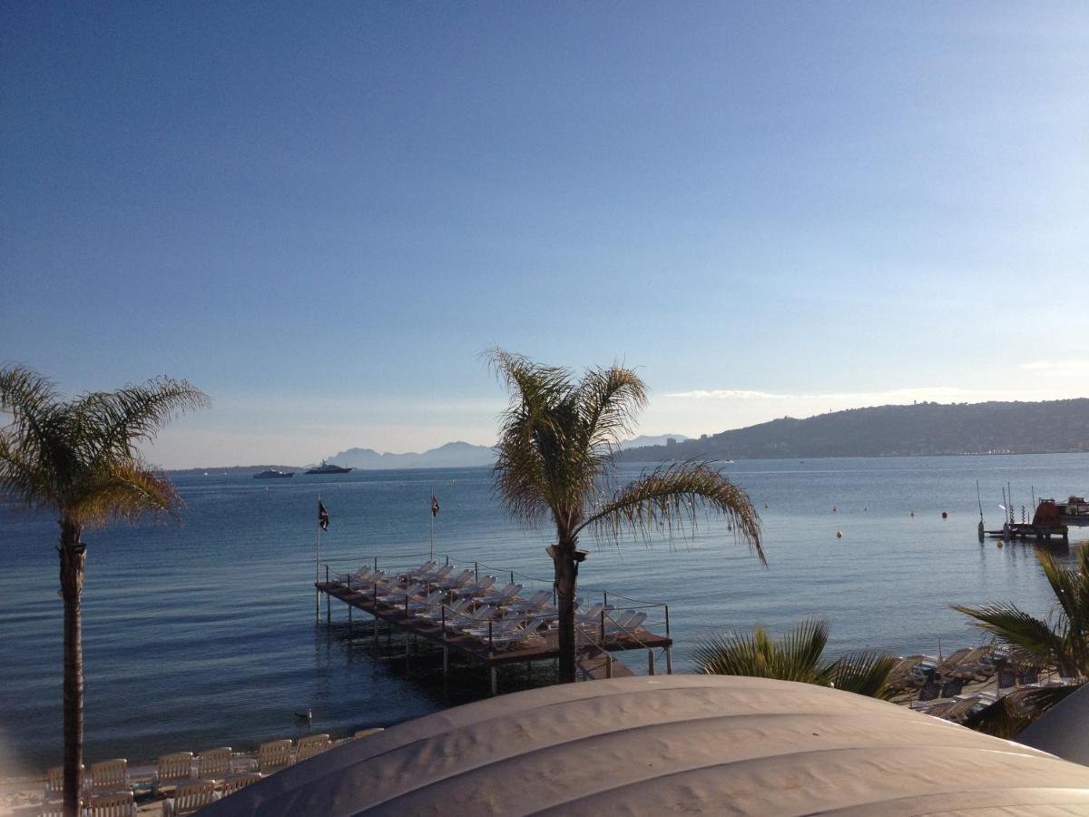 Grand Studio 7 minutes de la Plage et Climatisé sur Juan Les Pins Antibes Esterno foto